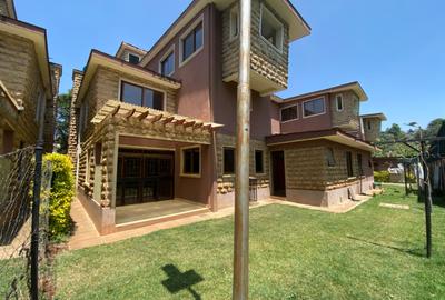 5 Bed Townhouse with En Suite in Lavington