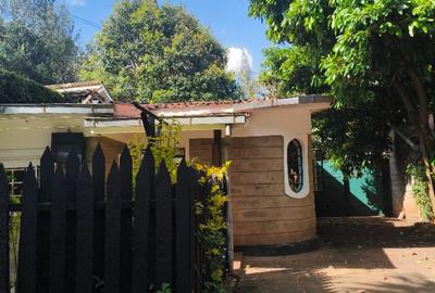 2 Bed House with En Suite at Tree Lane - 4