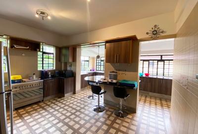 5 Bed Townhouse with En Suite at Kirawa Road