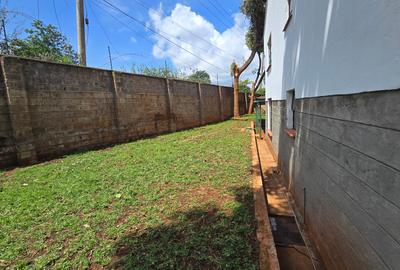 5 Bed House with En Suite in Westlands Area