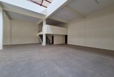 11,700 ft² Warehouse with Service Charge Included at Baba Dogo Rd - 4