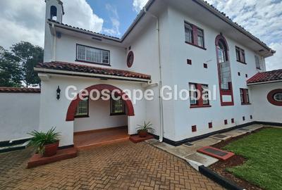 5 Bed House with En Suite in Spring Valley