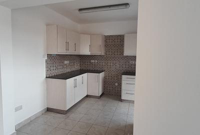3 Bed Apartment with En Suite in Ngong Road - 2
