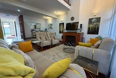 5 Bed Townhouse with En Suite in Runda