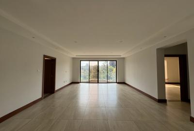 3 Bed Apartment with En Suite in Rhapta Road