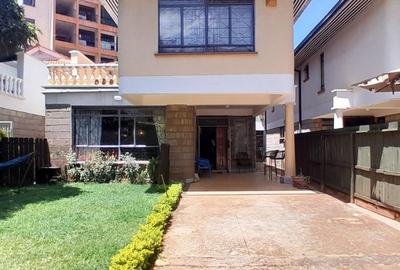4 Bed Townhouse with En Suite at Lavington Road