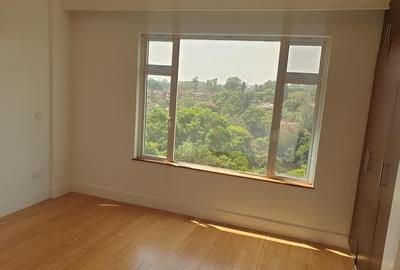 2 Bed Apartment with En Suite in Westlands Area