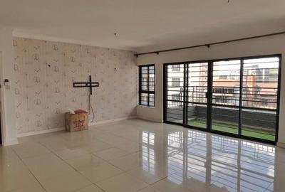 3 Bed Apartment with En Suite in Westlands Area - 2