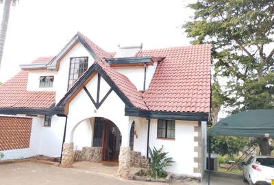 4 Bed Townhouse with En Suite in Kiambu Road