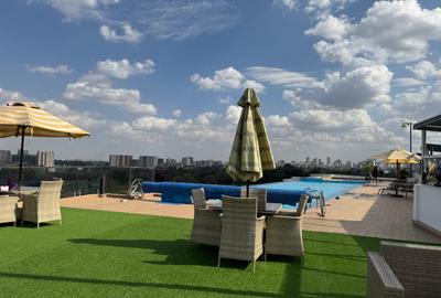 Serviced 2 Bed Apartment with En Suite in Parklands - 4