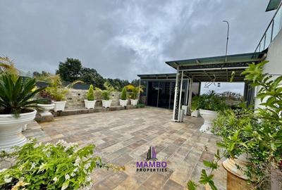 4 Bed Apartment with En Suite at Two Rivers