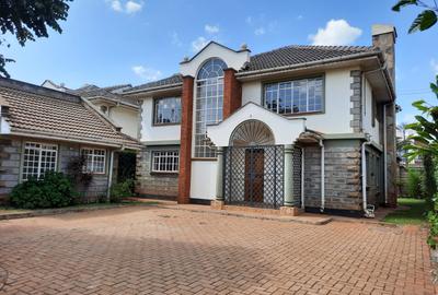 4 Bed Townhouse with En Suite in Kiambu Road