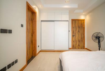 3 Bed Apartment with En Suite at Peponi Rd - 4