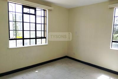 3 Bed Apartment with En Suite in Embakasi - 4