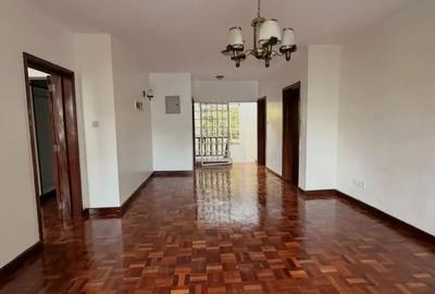 5 Bed Townhouse with En Suite in Karen - 4
