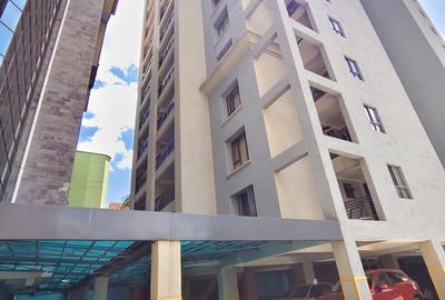 2 Bed Apartment with En Suite in Westlands Area