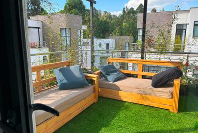 4 Bed Townhouse with En Suite in Kitisuru - 3