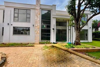 5 Bed Villa with Swimming Pool in Karen