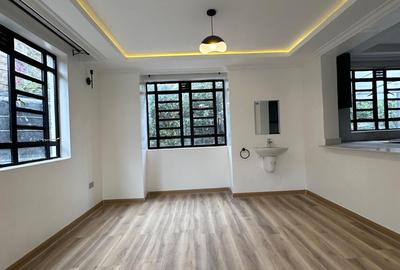 5 Bed Townhouse with En Suite at Karen - 2