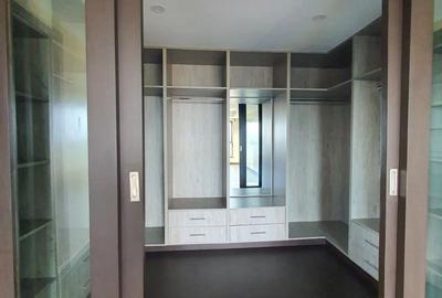 4 Bed Apartment with En Suite at Gitanga Road - 2