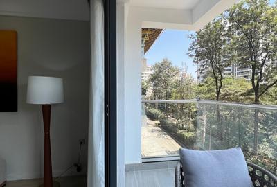 4 Bed Apartment with Swimming Pool at George Padmore - 2