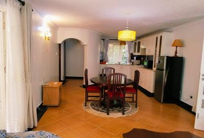 2 Bed House with En Suite in Rosslyn - 3