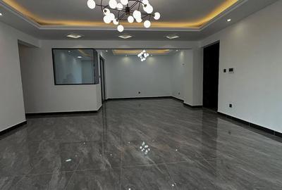 4 Bed Apartment with En Suite at Valley Arcade
