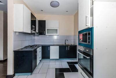2 Bed Apartment with En Suite at Siaya Road - 2