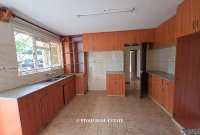 4 Bed House with Garden in Runda - 4