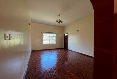 4 Bed Townhouse with En Suite at Kabarsiran - 3