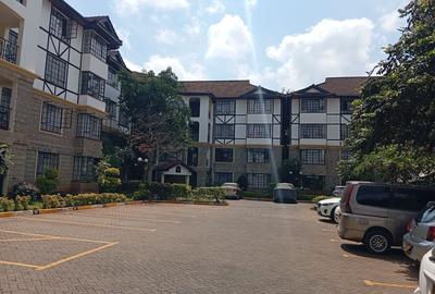 3 Bed Apartment with En Suite at Valley Arcade