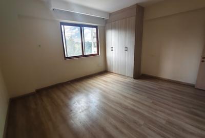 2 Bed Apartment with En Suite in Kileleshwa - 2