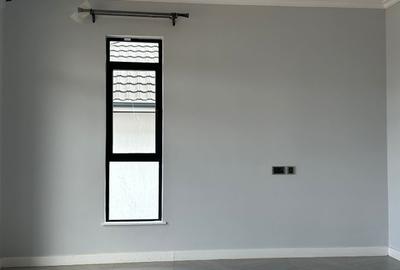 3 Bed Villa with En Suite at Runda - 4
