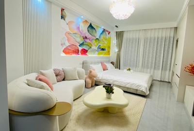 Studio Apartment with En Suite at Wood Avenue