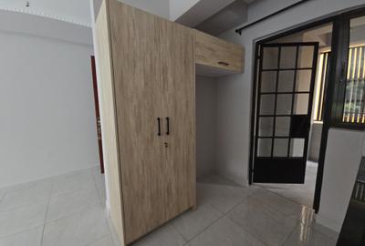 2 Bed Apartment with En Suite at School Lane - 4