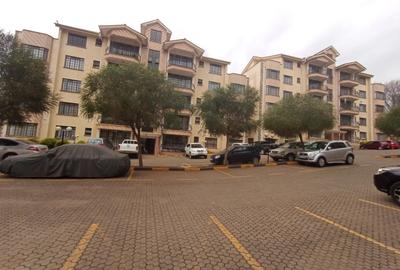 3 Bed Apartment with En Suite at Westlands - 4