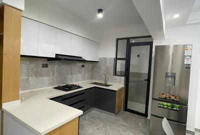 2 Bed Apartment with En Suite in Lavington - 3