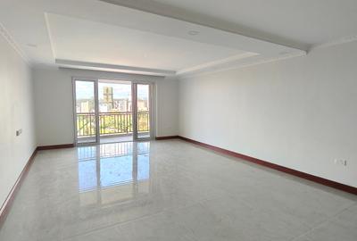 3 Bed Apartment with En Suite at Parklands