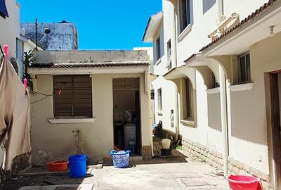 5 Bed House with En Suite at Nyali - 4