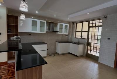 3 Bed Apartment with En Suite in Kileleshwa - 4
