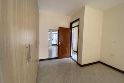 3 Bed Apartment with En Suite at Waiyaki Way - 4