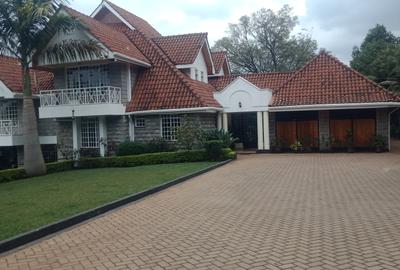 5 Bed Townhouse with En Suite in Kitisuru - 2