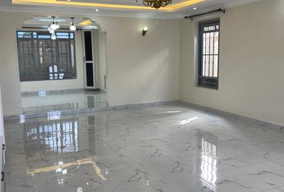4 Bed House with En Suite in Ruiru - 2