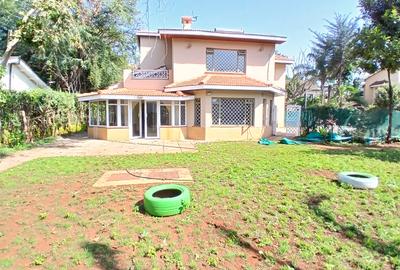 4 Bed Townhouse with En Suite at Lavington Green