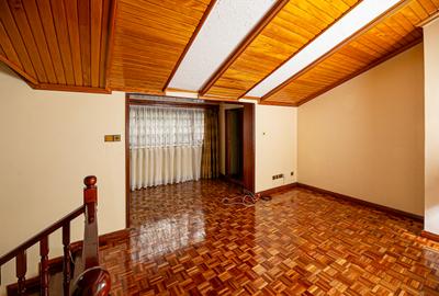 5 Bed Villa with En Suite in Karen - 4