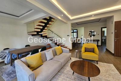 Furnished 3 Bed Apartment with En Suite in Spring Valley