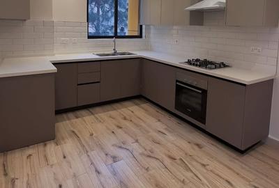 2 Bed Apartment with En Suite at Kilimani Road - 2