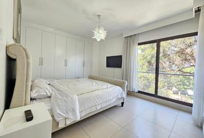 Furnished 2 Bed Apartment with En Suite in Lavington - 4