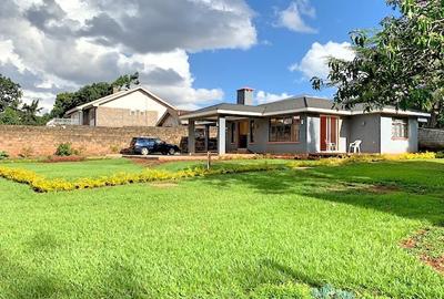 3 Bed House with En Suite at Nyari - 2