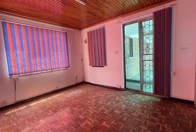 10 Bed Townhouse in Lavington - 2